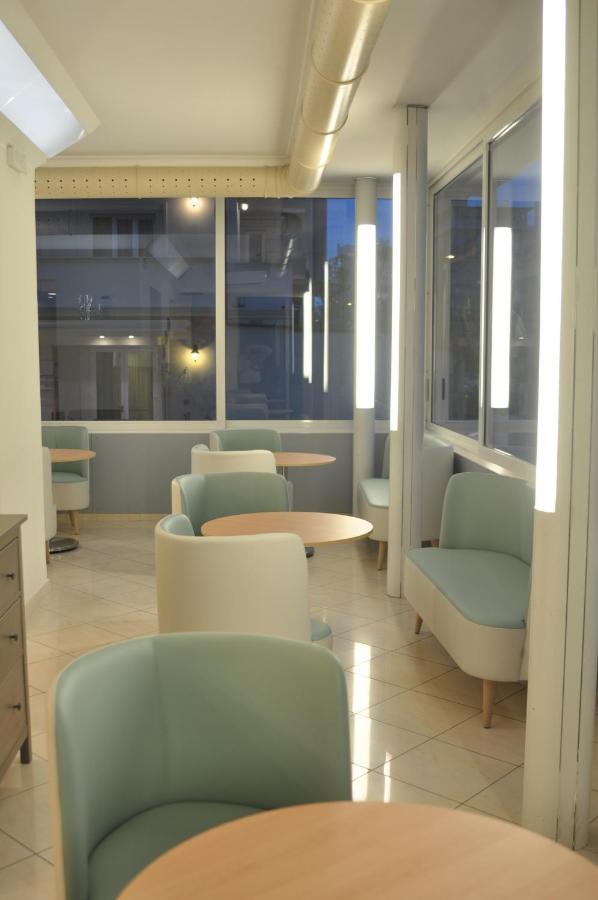 Hotel Adriatic&Beauty Римини Екстериор снимка