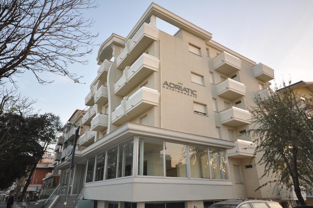 Hotel Adriatic&Beauty Римини Екстериор снимка